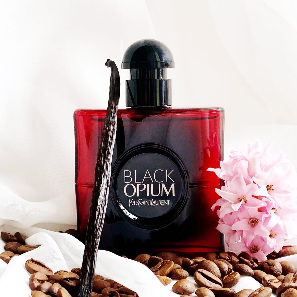 Yves Saint Laurent Black Opium Over Red