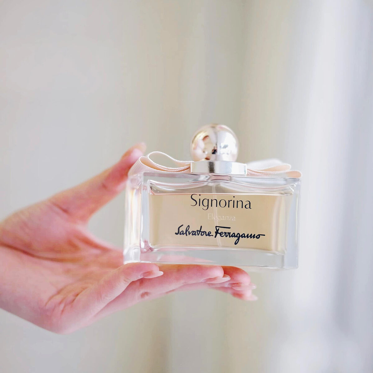 Nước hoa nữ Salvatore Ferragamo Signorina Eleganza